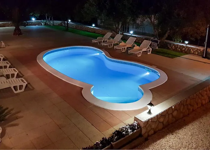 Gorgeous In Rab With Swimming Pool * Rab Town