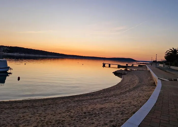 Apartament Gorgeous In Rab With Swimming Pool Rab Town